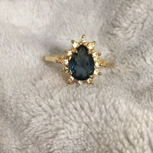 18KT HGE Sapphire Fashion Ring, sz 8-1/4